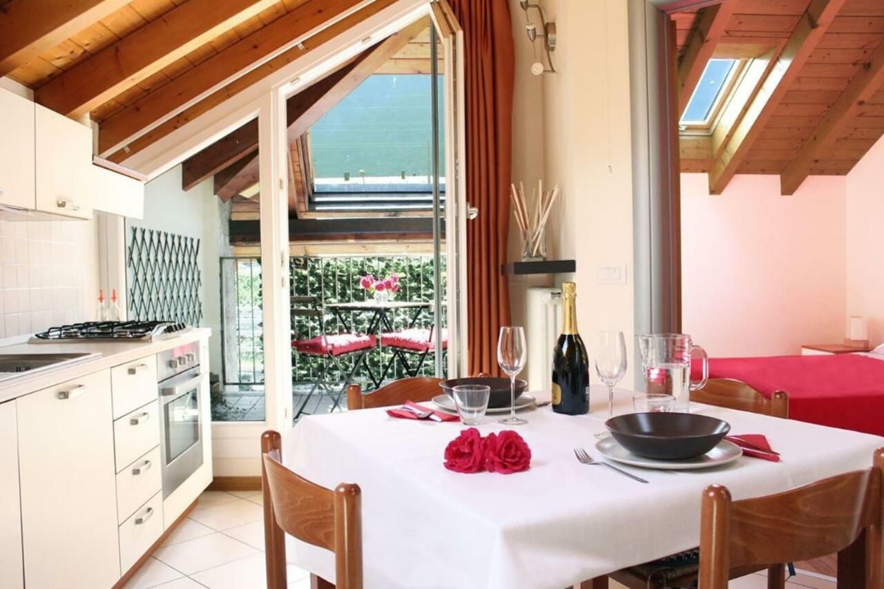 "Il Cortile" Apartment Colico Exteriör bild
